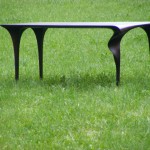 stalas  "VILNIUS "   ,  uosis  ,  ilgis 175 cm  ,  plotis  92/75 cm  ,  aukštis  75 cm